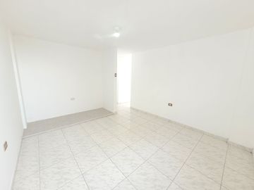 VENDO DPTO. EN LAS PRADERAS DE SANTA ANITA 2da ETAPA