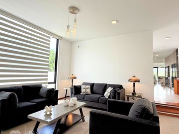 Casa de una planta en Tumbaco, en Venta