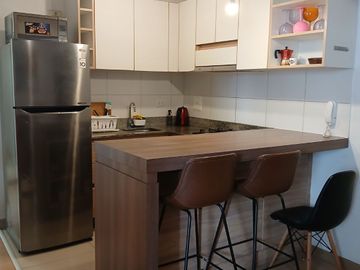 SE VENDE O ALQUILA DEPARTAMENTO       ACOGEDOR