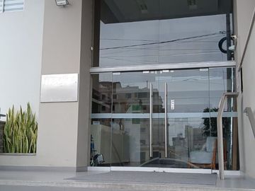 SE VENDE O ALQUILA DEPARTAMENTO       ACOGEDOR
