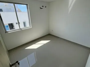 VENDO AMPLIO PENTHOUSE EN EL BARRIO ALTO PRADO