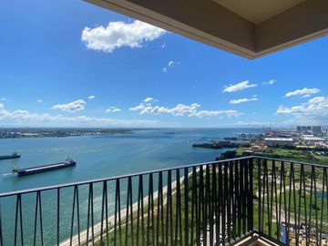 Resale Brandnew Beach Condo Unit in Mandani Bay