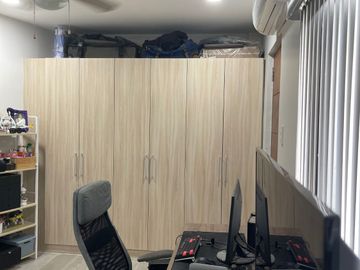 House and Lot FOR SALE (BEHIND I.T. PARK)