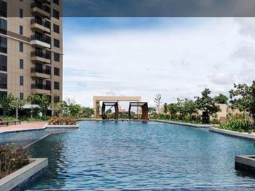 Resale Three Bedrooms Beach Condo Unit in Mandani Bay