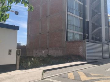 Terreno En Venta Urbanizacion Residencial La Molina - Cerro Colorado