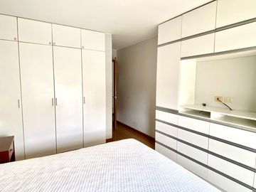 📍SE VENDE DEPARTAMENTO SEMI AMOBLADO Y REMODELADO  🎯UBICACIÓN CÉNTRICA Y TRANQUILA