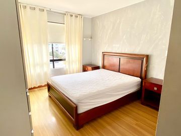 📍SE VENDE DEPARTAMENTO SEMI AMOBLADO Y REMODELADO  🎯UBICACIÓN CÉNTRICA Y TRANQUILA