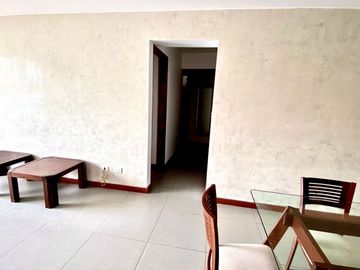 📍SE VENDE DEPARTAMENTO SEMI AMOBLADO Y REMODELADO  🎯UBICACIÓN CÉNTRICA Y TRANQUILA