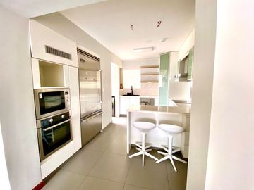 📍SE VENDE DEPARTAMENTO SEMI AMOBLADO Y REMODELADO  🎯UBICACIÓN CÉNTRICA Y TRANQUILA