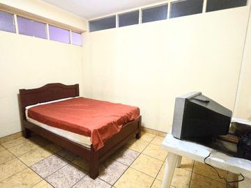 OSASIÓN EDIFICIO DE 5 PISOS,VISTA PARQUE, 7 DPTOS+COCHERA 6 VEHÍCULOS, COMAS!!!
