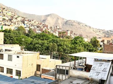 OSASIÓN EDIFICIO DE 5 PISOS,VISTA PARQUE, 7 DPTOS+COCHERA 6 VEHÍCULOS, COMAS!!!