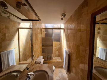 Alquilo Linda Casita De 3 Pisos En Quinta Privada - Yanahuara