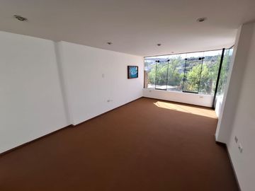 Alquilo Linda Casita De 3 Pisos En Quinta Privada - Yanahuara