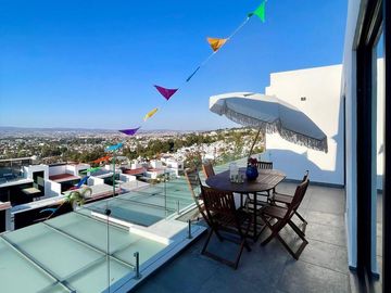 Estrena Departamento con Vista Panorámica de la Ciudad, fraccionamiento privado, 2 habitaciones, 2 baños
