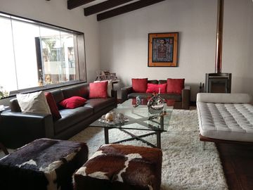 Hermosa Casa 1250 m², Piscina Jardin - Zona Batallones, Surco