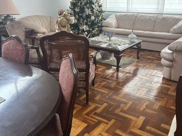 Vendo casa  de 4 recámaras construida en un solo piso en Arboledas a unos metros de Jinetes