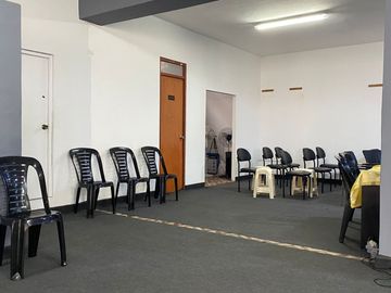 GRAN OPORTUNIDAD COMERCIAL EN ESQUINA, IDEAL PARA MULTIPLES USOS