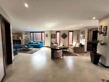 Vendo Casa 4 dormtiorios - Sector Cazhapata (Puertas del Sol), a pocas cuadras del Plaza Soleil