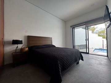 Casa en Venta en Club de Golf La Loma con alberca