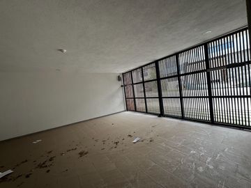 Casa en Venta en Club de Golf La Loma con alberca