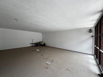 Casa en Venta en Club de Golf La Loma con alberca
