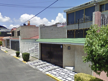 CASA EN VENTA OPORTUNIDAD UNICA / TOL