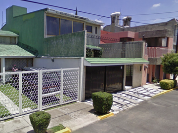 CASA EN VENTA OPORTUNIDAD UNICA / TOL