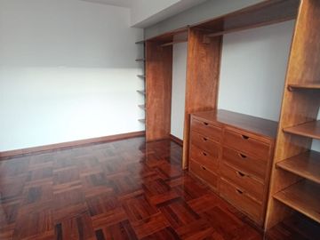 VENTA ACOGEDOR DEPARTAMENTO DENTRO DE QUINTA