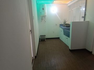 VENTA ACOGEDOR DEPARTAMENTO DENTRO DE QUINTA