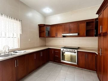 CASA EN VENTA zona centro León, Gto.