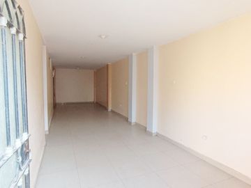 Casa de 2 pisos con terreno adicional y renta mensual – Centro de Guadalupe