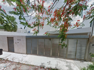 Venta de Casa en Remate, en Zona Exclusiva, Col. Maya, Merida, Yucatán