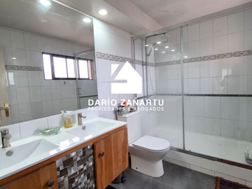 Departamento penthouse en venta en sector oriente plan de Viña del mar, vista panorámica.