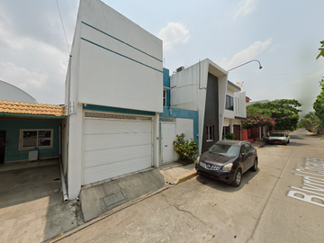 Casa en Blvrd Chiapas, Los Naranjos, Tapachula de Córdova y Ordóñez, Chiapas. ¡No créditos!