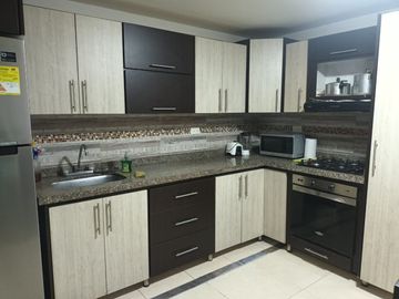 🏡 Venta de Casa de 3 Pisos + Apartaestudio Independiente  – Dosquebradas
