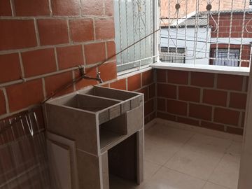 🏡 Venta de Casa de 3 Pisos + Apartaestudio Independiente  – Dosquebradas