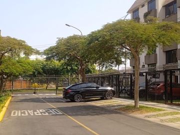 Lindo Dpto en Condominio en  San Borja