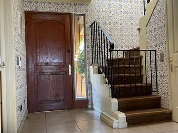 Venta hermosa casa Camino el Huinganal - Lo Barnechea