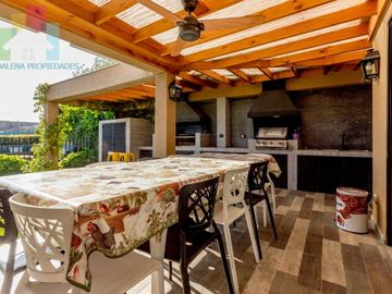 Venta hermosa casa Camino el Huinganal - Lo Barnechea