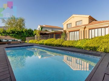Venta hermosa casa Camino el Huinganal - Lo Barnechea