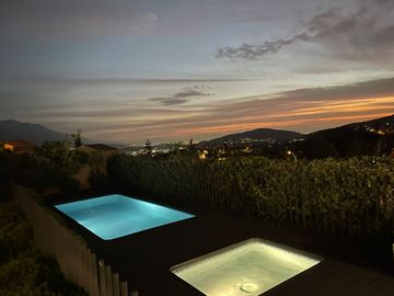 Venta hermosa casa Camino el Huinganal - Lo Barnechea