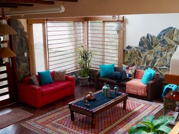 CASA Espaciosa con vista Panorámica EN VENTA sector Castilla Cruz-El Valle