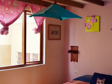 CASA Espaciosa con vista Panorámica EN VENTA sector Castilla Cruz-El Valle