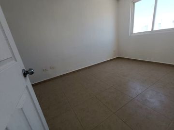 Casa en VENTA en Querétaro ¡Tres Cantos! Privada con alberca y seguridad las 24hrs