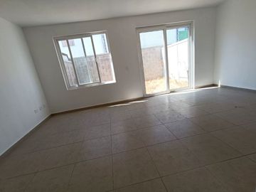 Casa en VENTA en Querétaro ¡Tres Cantos! Privada con alberca y seguridad las 24hrs