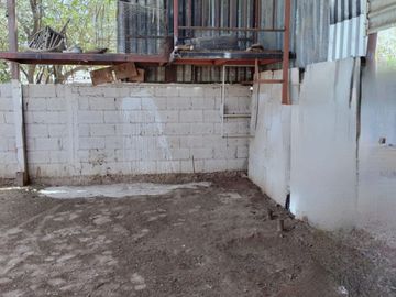 CASA DE OPORTUNIDAD CON AMPLIO PATIO, AL SUR DE LA CD.