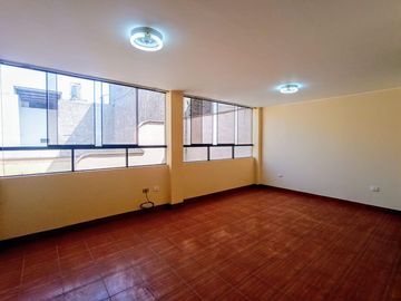 Vendo Dúplex En Zona Exclusiva De Surco