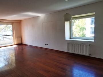 VENTA IMPERDIBLE - METRO LOS LEONES DEPARTAMENTO HERMOSO