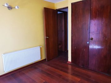 VENTA IMPERDIBLE - METRO LOS LEONES DEPARTAMENTO HERMOSO