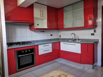 VENTA IMPERDIBLE - METRO LOS LEONES DEPARTAMENTO HERMOSO